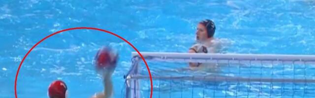 Imamo gol Evropskog prvenstva! Golman Crne Gore prebacio ceo teren i ostavio Arenu u šoku!