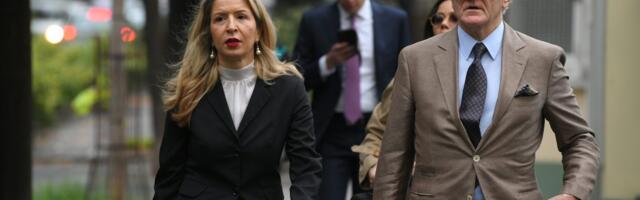 Zbog političkih pritisaka otkazana tribina u Nišu na kojoj je trebalo da govore Zdenko Tomanović, Bojana Savović i Rodoljub Šabić