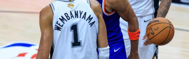 Spektakl, najbolje od NBA košarke: Niksi i Sparsi igraju finale za infarkt, i drugi meč rešen u poslednjoj sekundi! /VIDEO/