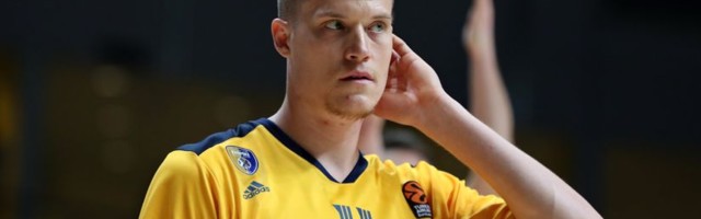 Dve strane priče rastanka Jerebka i Himkija: Šveđanin o poruci agenta i rečima Kurtinaitisa, direktor o kršenju pravilnika...