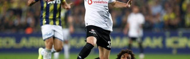 Bešiktaš tera Ljajića: Ili transfer ili Sivas