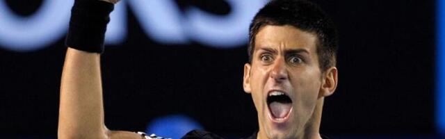 Na današnji dan: Novak prvi put do grend slem trofeja u karijeri (VIDEO)