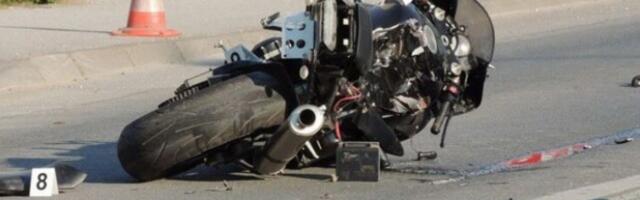 TEŠKA NESREĆA KOD NOVOG PAZARA – Motociklista stradao u sudaru!