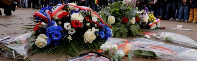 EP minutom ćutanja odao poštu ubijenom francuskom nastavniku