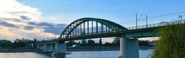 Poznato kada će tačno biti uklonjen luk Starog savskog mosta