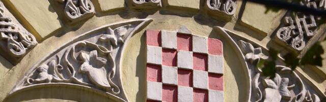 ŠAHOVNICA U SRCU BEOGRADA?! Otkrivamo šta se zapravo krije iza hrvatskog grba na Dorćolu