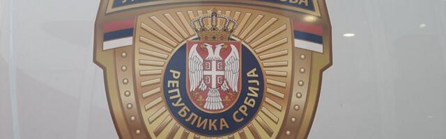 Uhapšena jedna osoba, policija traga za drugom, dogovorili kupovinu preduzeća i pribavili 25.000 evra