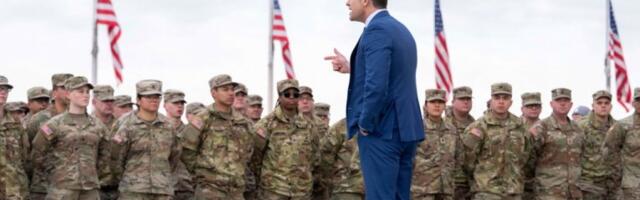 DRUŽE, NIJE TI RAT HOLIVUDSKI FILM: Pit Hegset šokirao govorom, citirao pred masom čuvenu repliku iz hita "PETPARAČKE PRIČE"! (VIDEO)