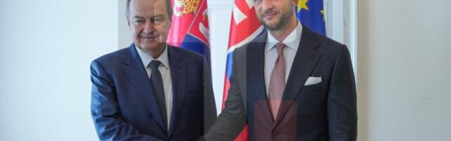 Dačić u Slovačkoj: Zajednička borba protiv organizovanog kriminala, terorizma, iregularnih migracija... (FOTO)