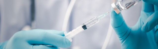 Vakcinisano više desetina hiljada ljudi u Britaniji