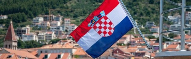 KORONA SE NE DA! U Hrvatskoj 84 mrtna slučaja i 1.643 novozaražene osobe!