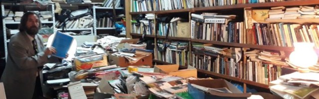 Obijena i opljačkana biblioteka i arhiva Matice Bošnjaka Sandžaka