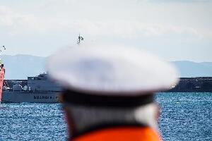 Бродолом на југу Италије, на плажи пронађена тела 27 миграната