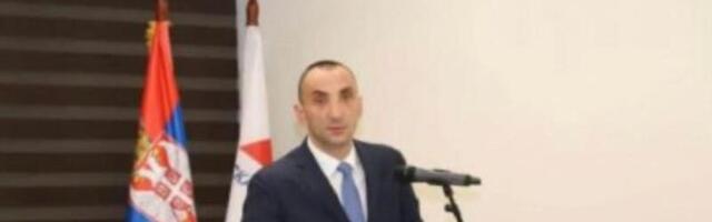 Malović o najnovijoj sramoti opozicije: Svako je tamo gde treba da bude - Vučić u UN, opozicija po šatorom na vašaru!