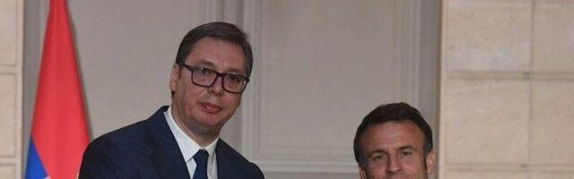 Makron se nakon sastanka sa Vučićem obratio na srpskom: “Veran našoj ambiciji za Evropu, potvrdio sam…”