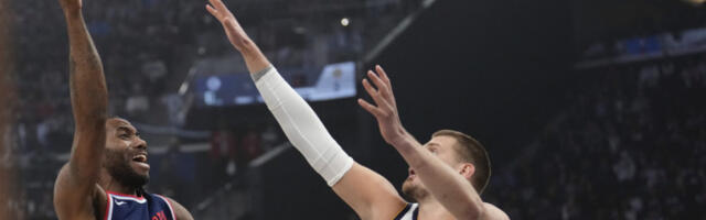 MAGIJA NA DELU Nikola Jokić izveo spektakularan potez (VIDEO)