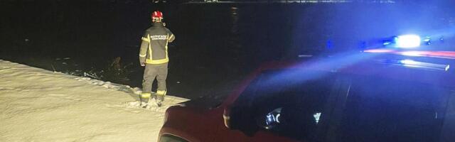 Led i poledica na putevima: Važni saveti za vozače i pešake tokom snežnih dana! (FOTO)