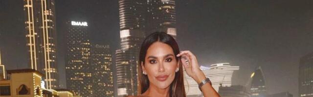 Pevačica u haljini bez brusa i sa dubokim šlicem slavila rođendan sa milionerom: Ugađa joj u svemu