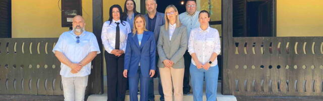 MINISTARKA ĐURĐEVIĆ STAMENKOVSKI U SREMSKOJ MITROVICI! Za obnovu Spomen-kuće izdvojeno 7 miliona dinara: "Sloboda nije data zauvek, već skupo plaćena" (FOTO)