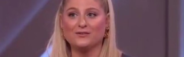 Sin pozira isto kao i mama: Megan Trejnor preslatkom fotografijom oduševila publiku (FOTO)