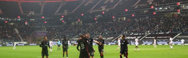 Gladbah na rubu provalije, novi poraz, Hiter pred otkazom