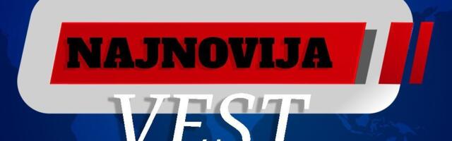 U PUNOJ BRZINI ZAKUCAO SE U KUĆU! Šokantna saobraćajka kod Novog Pazara!