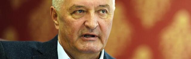 "USTAŠKA KOPILAD" Zukan Helez BRUTALNO IZVREĐAO evropsku poslanicu Zovko, opleo i po Primorcu! Skandal trese BiH: "ONA JE POLURETARDIRANA"