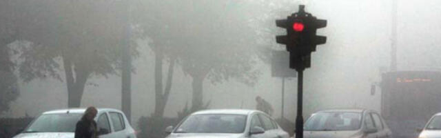 Опрез возачима због снега на неким деоницама, могућа поледица и магла