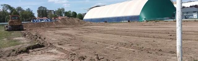 Počelo infrastrukturno uređenje stadiona na Bubnju (FOTO)