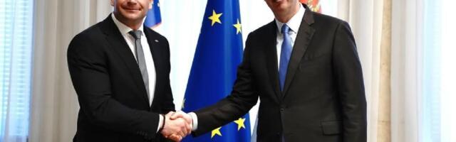 Vučić sa predsednikom parlamenta Slovenije o jačanju odnosa i regionalnim i evropskim pitanjima
