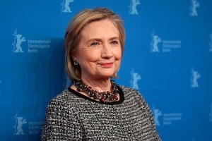 Хилари Клинтон пише политички трилер о завери у америчкој влади