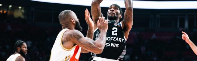 DELIJE BLJUJU VATRU! Zvezdini navijači i pored pobede nad Partizanom nezadovoljni!