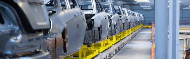 Američki naučnici pronašli materijal koji se sam obnavlja: Delovi za automobile i avione će trajati i do 500 godina