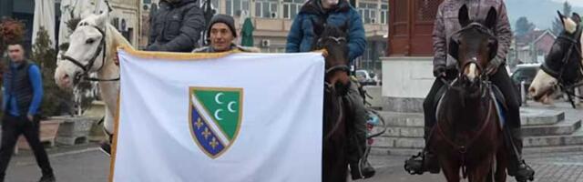 Hodočasnici na konjima iz Španije prošli kroz Novi Pazar (VIDEO)