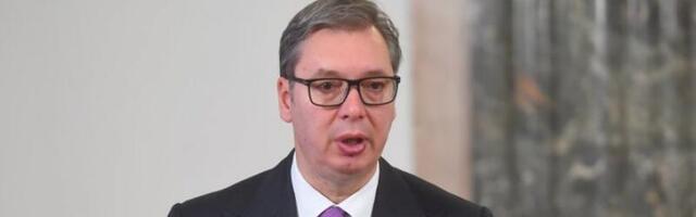 VUČIĆ SUTRA SA MAĐARSKIM MINISTROM ODBRANE: Obraćanje nakon potpisivanja dokumenta