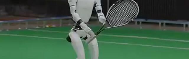 VIDEO: Robot za par dana naučio da igra tenis