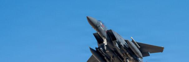 Oboren američki borbeni avion iznad Irana, Teheran nudi nagradu za nestalog pilota