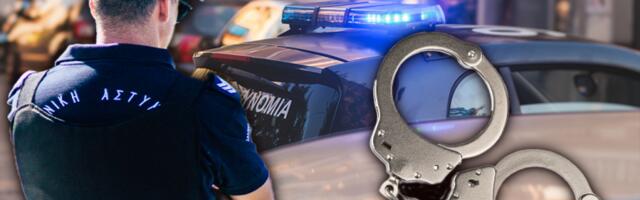 FILMSKO HAPŠENJE U CENTRU BEOGRADA! Zaplenjen luksuzni automobil - KRILI BEGUNCE SA DEBELIM DOSIJEOM! (VIDEO)