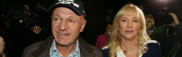 VANBRAČNI SIN ŠABANA ŠAULIĆA PRVI PUT SE POJAVIO NA OČEVOJ SAHRANI - Robert otkrio dugo čuvanu tajnu: "Mihajlo je ćutao sve ove godine"