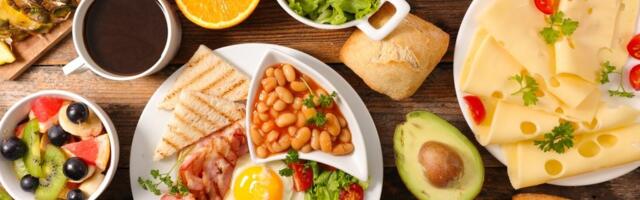 Kardiolozi upozoravaju: Osobe sa visokim krvnim pritiskom treba da izbegavaju ovu kombinaciju hrane