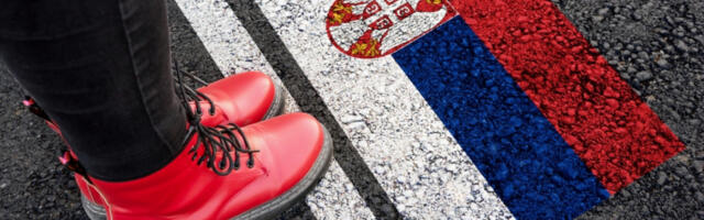 ČEKAJU I DO 12 SATI NA IZLAZU IZ SRBIJE! Paklena gužva na granicama za jednu grupu vozila, OVO je trenutno stanje!