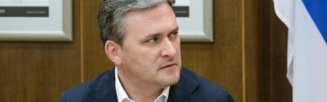 Селаковић: Позиви на стрељање председника отворен напад на уставни поредак