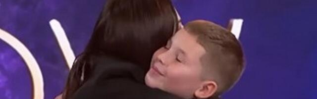 Ova scena rasplakala je Srbe: Mali šampion Bogdan kod Cece u emisiji, dobio poklon od nje i veliko obećanje