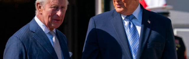 Трамп краљу Чарлсу на травњаку Беле куће поменуо Путина и пуцњаву