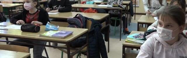 Završen raspust, učenici ponovo u klupama