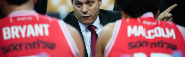 Itudisu se trese klupa? Hapoel u totalnom haosu pred meč sa Zvezdom, oglasio se Grk