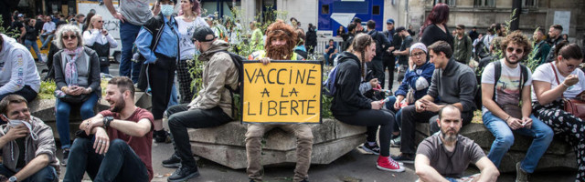 U Francuskoj protesti zbog obavezne sanitarne propusnice