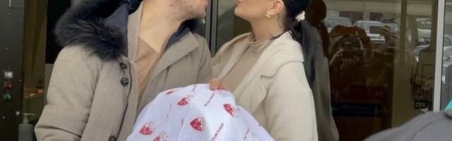 KATARINA GRUJIĆ RAZNEŽILA MILIONE: Pevačica objavila prvu sliku ponosnog tate sa mezimicom! (FOTO)