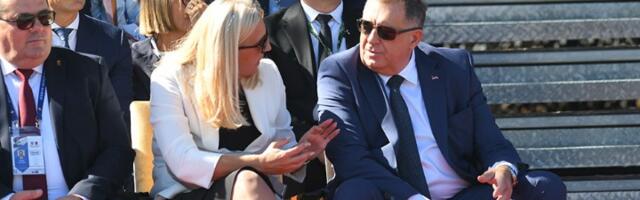 SPISAK SA VOJNE PARADE "Goste iz regiona predstavljao nezaposleni Dodik"