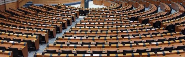 Debata o Srbiji u EP: "Šesnaest života je izgubljeno jer je neko proneverio novac"